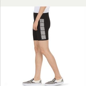 🖤Vans shorts🤍